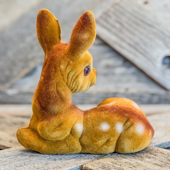 1970’s Vintage Flocked Spotted Fawn/Deer Laying Down Figurine-Christmas Decor - Picture 3 of 11